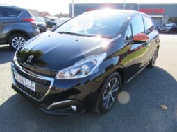 
										Peugeot 208 1.2 PureTech Roland Garros Euro 6 (s/s) 5dr full									