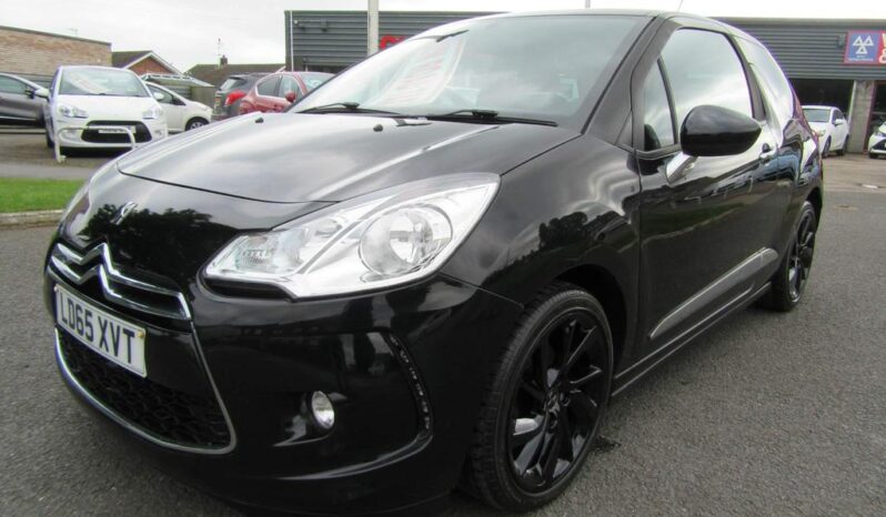 
								DS Automobiles DS 3 1.6 BlueHDi DStyle Nav Euro 6 (s/s) 3dr full									