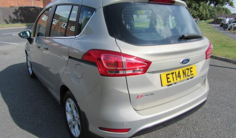 
								Ford B-Max 1.5 TDCi Zetec Euro 5 5dr full									