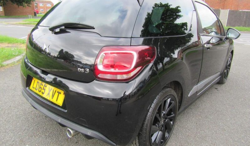 
								DS Automobiles DS 3 1.6 BlueHDi DStyle Nav Euro 6 (s/s) 3dr full									