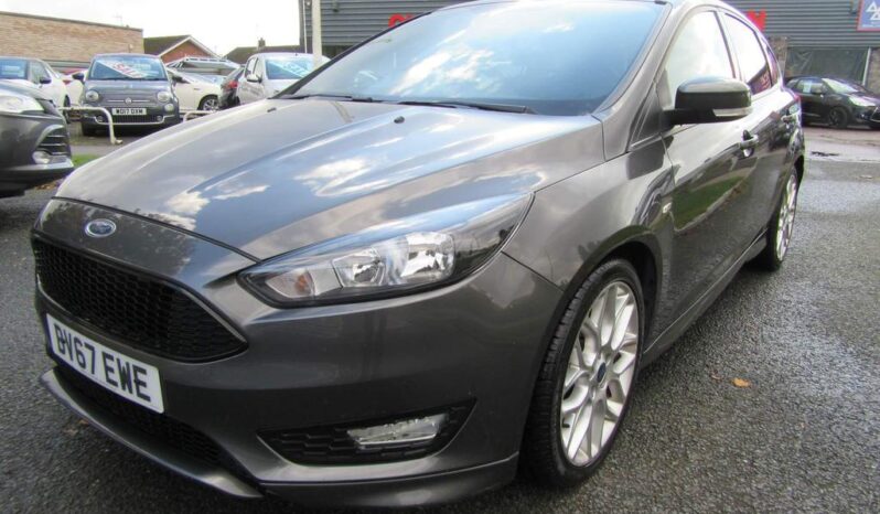 
								Ford Focus 1.0T EcoBoost ST-Line Euro 6 (s/s) 5dr full									