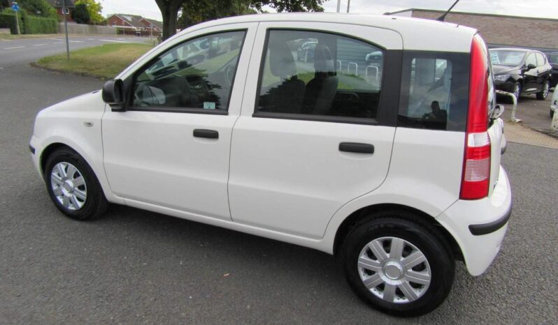 
								Fiat Panda 1.1 ECO Active 5dr full									