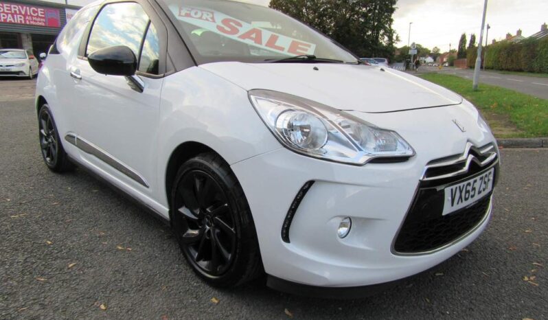 
								DS Automobiles DS 3 1.6 BlueHDi DStyle Nav Euro 6 (s/s) 3dr full									