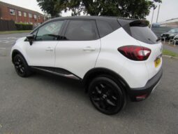 
										Renault Captur 1.5 dCi ENERGY Signature X Nav Euro 6 (s/s) 5dr full									