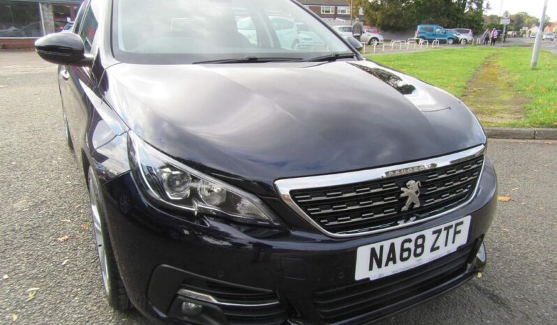 
								Peugeot 308 1.2 PureTech GPF Allure Euro 6 (s/s) 5dr full									