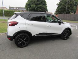 
										Renault Captur 1.5 dCi ENERGY Signature X Nav Euro 6 (s/s) 5dr full									