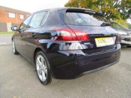 
										Peugeot 308 1.2 PureTech GPF Allure Euro 6 (s/s) 5dr full									