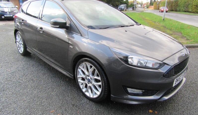 
								Ford Focus 1.0T EcoBoost ST-Line Euro 6 (s/s) 5dr full									