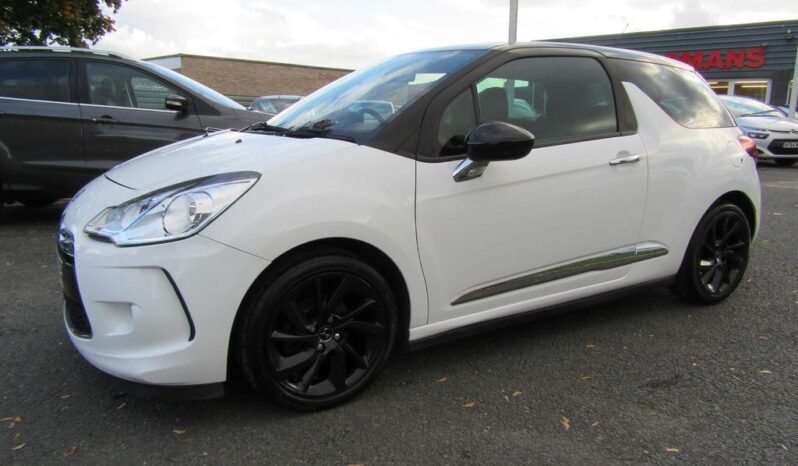 
								DS Automobiles DS 3 1.6 BlueHDi DStyle Nav Euro 6 (s/s) 3dr full									