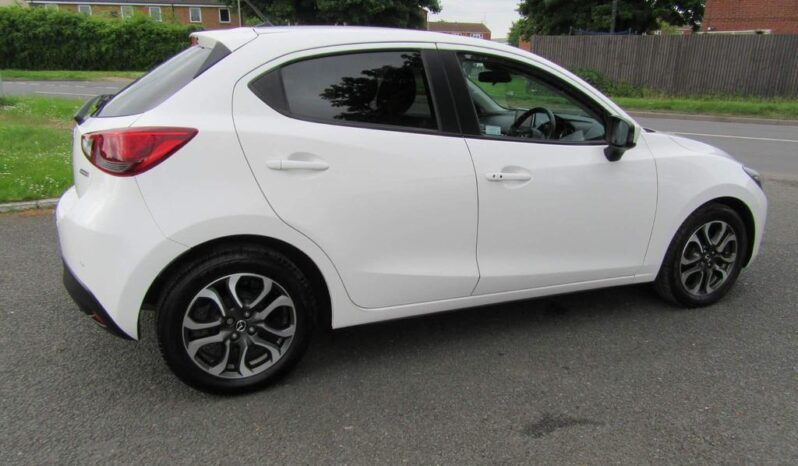 
								Mazda2 1.5 SKYACTIV-G Sport Euro 6 (s/s) 5dr full									