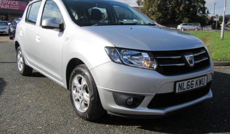 
								Dacia Sandero 0.9 TCe Laureate Euro 6 (s/s) 5dr full									