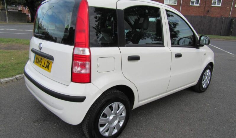 
								Fiat Panda 1.1 ECO Active 5dr full									