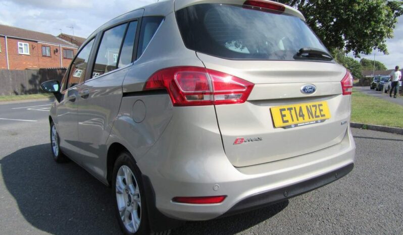 
								Ford B-Max 1.5 TDCi Zetec Euro 5 5dr full									