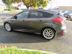 
										Ford Focus 1.0T EcoBoost ST-Line Euro 6 (s/s) 5dr full									