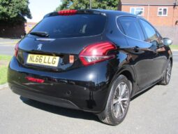 
										Peugeot 208 1.2 PureTech Roland Garros Euro 6 (s/s) 5dr full									