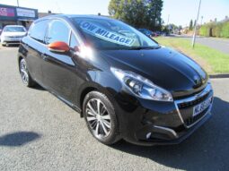 
										Peugeot 208 1.2 PureTech Roland Garros Euro 6 (s/s) 5dr full									