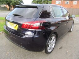 
										Peugeot 308 1.2 PureTech GPF Allure Euro 6 (s/s) 5dr full									