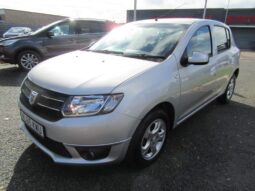 
										Dacia Sandero 0.9 TCe Laureate Euro 6 (s/s) 5dr full									