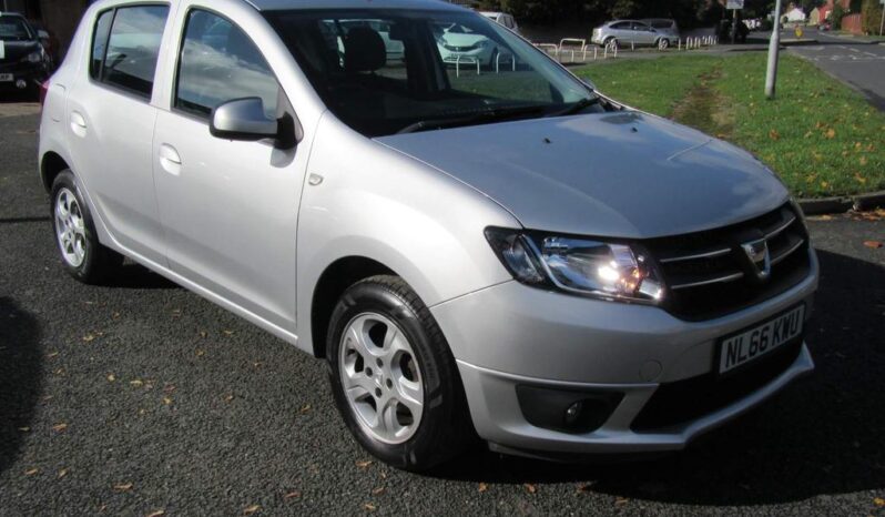 
								Dacia Sandero 0.9 TCe Laureate Euro 6 (s/s) 5dr full									