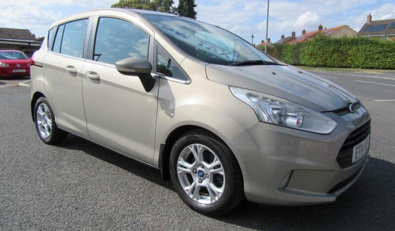 
								Ford B-Max 1.5 TDCi Zetec Euro 5 5dr full									