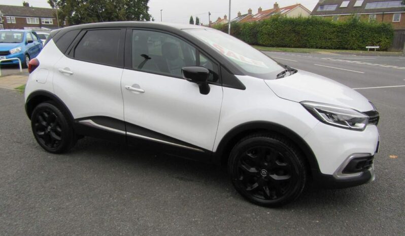 
								Renault Captur 1.5 dCi ENERGY Signature X Nav Euro 6 (s/s) 5dr full									