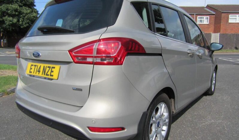 
								Ford B-Max 1.5 TDCi Zetec Euro 5 5dr full									