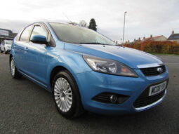 Ford Focus 1.6 Titanium 5DR