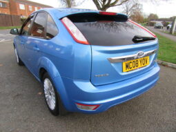 
										Ford Focus 1.6 Titanium 5DR full									