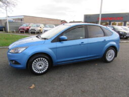 
										Ford Focus 1.6 Titanium 5DR full									