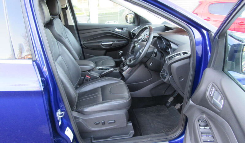 
								Ford Kuga Titanium X Sport 2.0 TDCi 4×4 full									