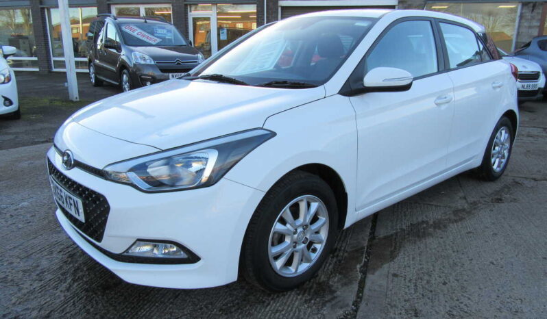 
								Hyundai i20 SE 5d full									