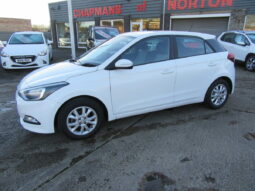 
										Hyundai i20 SE 5d full									