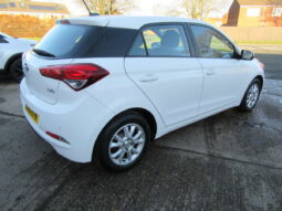 
										Hyundai i20 SE 5d full									