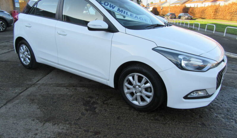 
								Hyundai i20 SE 5d full									