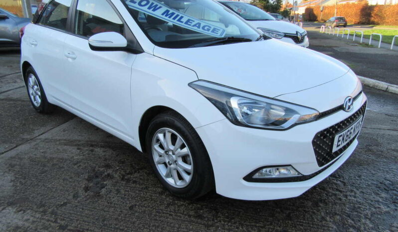 
								Hyundai i20 SE 5d full									