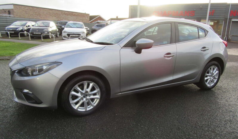 
								Mazda Mazda3 SE 5dr full									