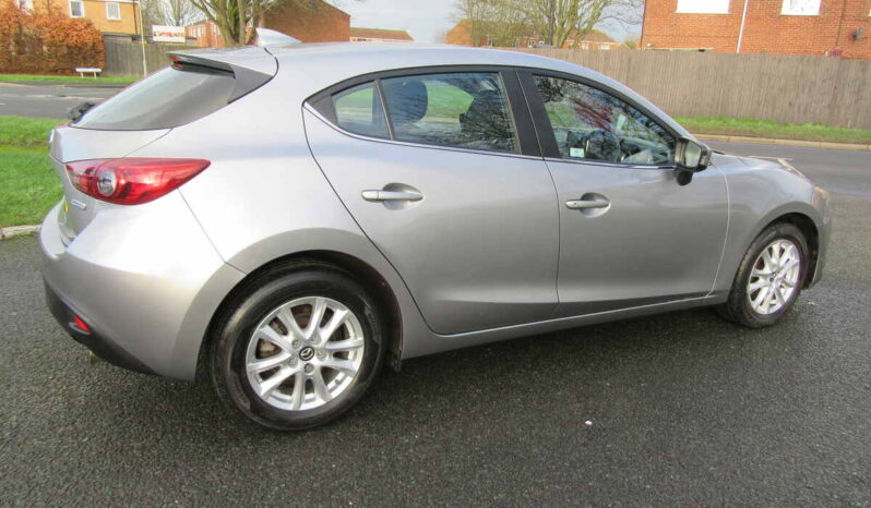 
								Mazda Mazda3 SE 5dr full									