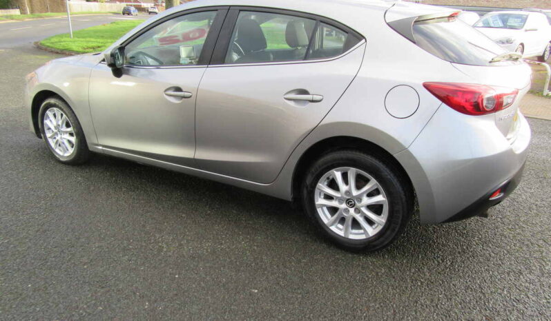 
								Mazda Mazda3 SE 5dr full									