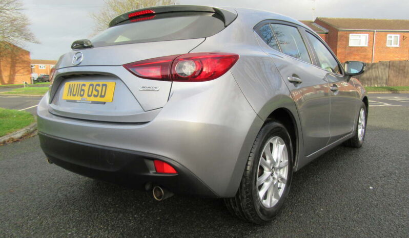 
								Mazda Mazda3 SE 5dr full									