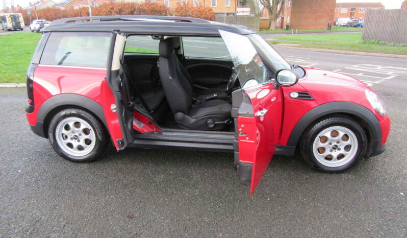 
								Mini Cooper Clubman Estate 1.6 Diesel full									