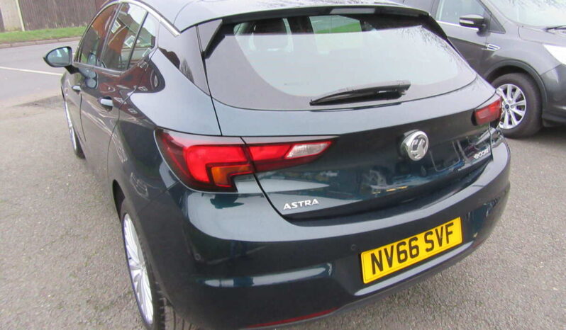 
								Vauxhall Astra Elite 1.6 CDTi 5dr full									