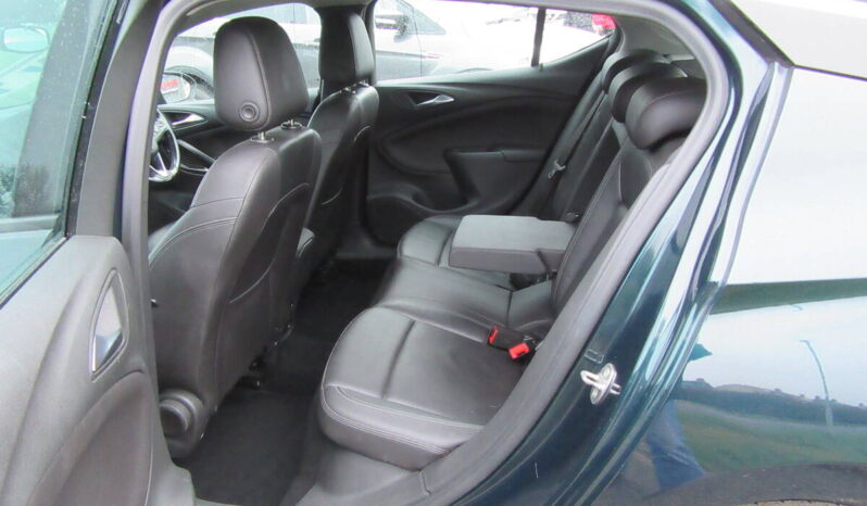 
								Vauxhall Astra Elite 1.6 CDTi 5dr full									